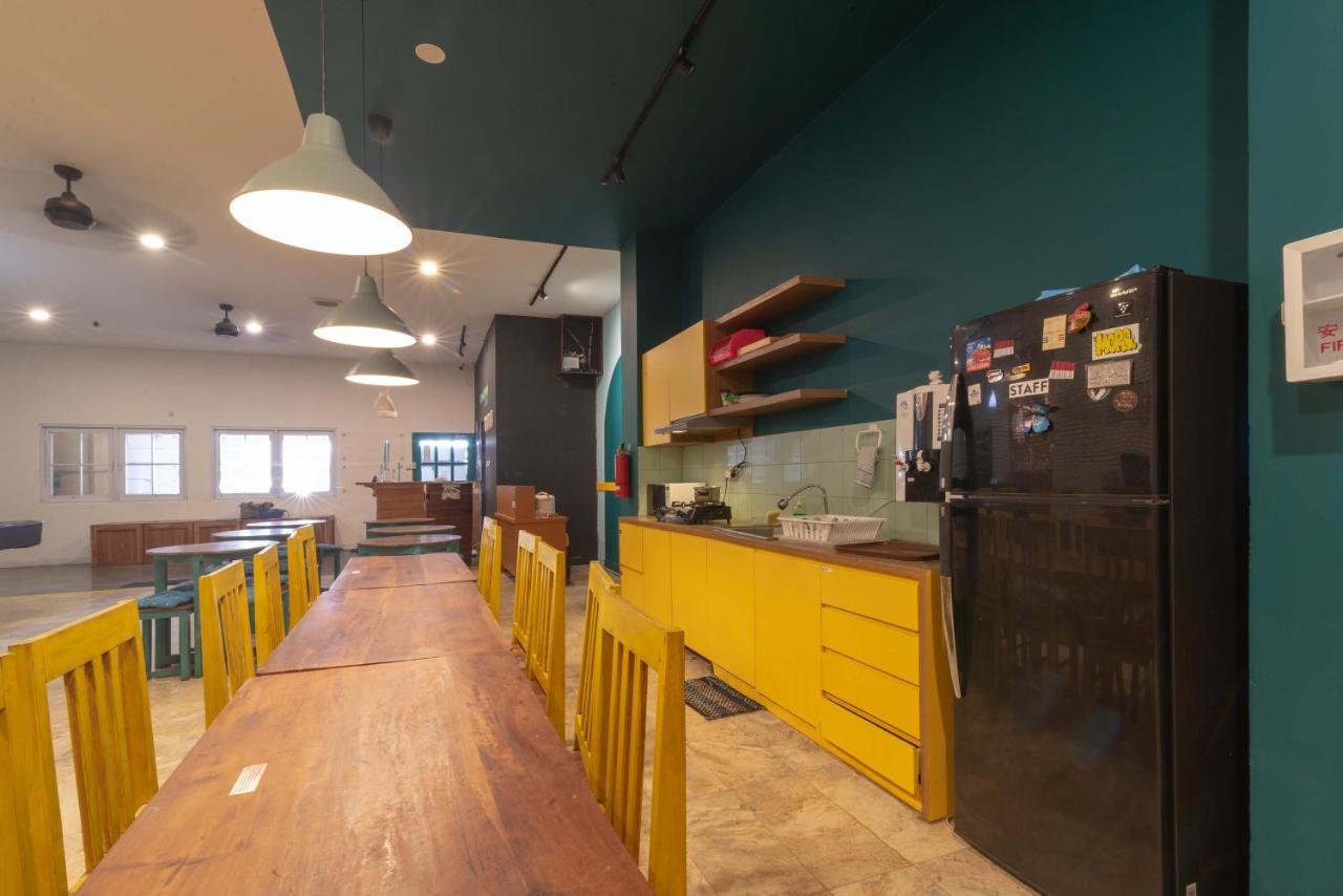 Wonderloft Hostel Kota Tua Jakarta Kültér fotó