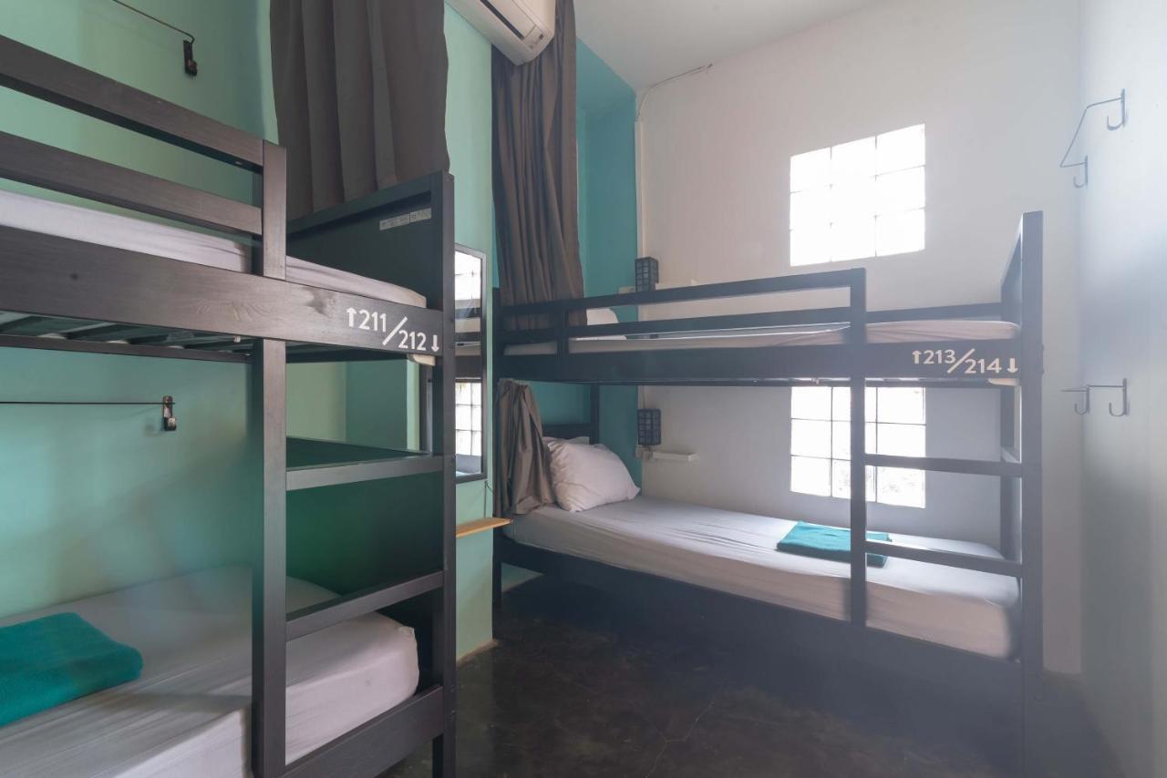 Wonderloft Hostel Kota Tua Jakarta Kültér fotó